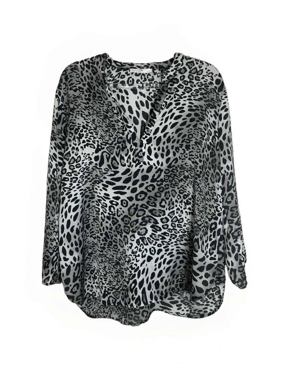 Natori Leopard Tunic Top Sz S Animal Print Long sleeve Blouse V-Neck Dressy